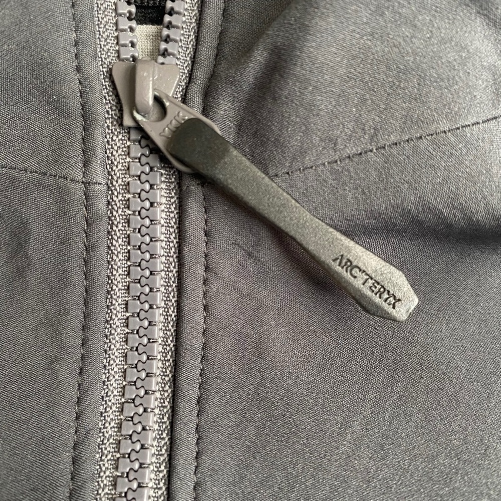 Arcteryx Acto FL Jacket Mens Large Softshell Grid Fleece Alpine Hood Pilot Gray - Picture 5 of 13